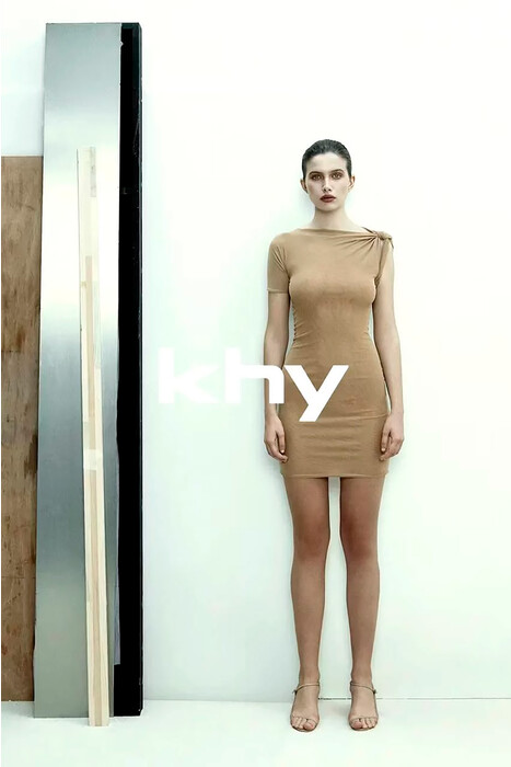 Кайли Дженнер готовит новую коллекцию своего бренда Khy