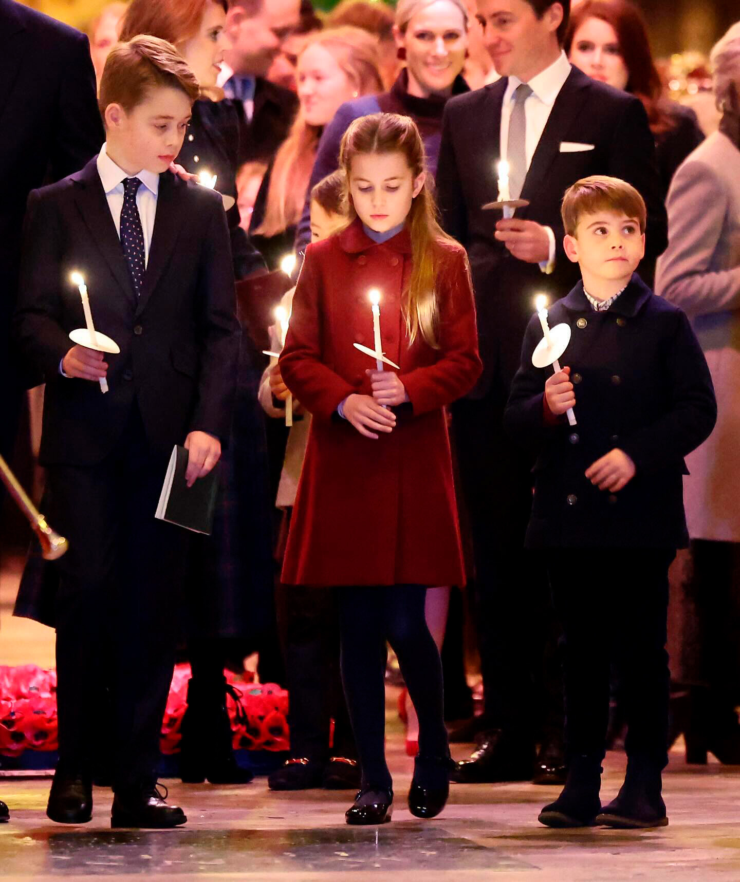 Принцы Джордж, Луи и принцесса Шарлотта во время&nbsp;Рождественского концерта, 2023