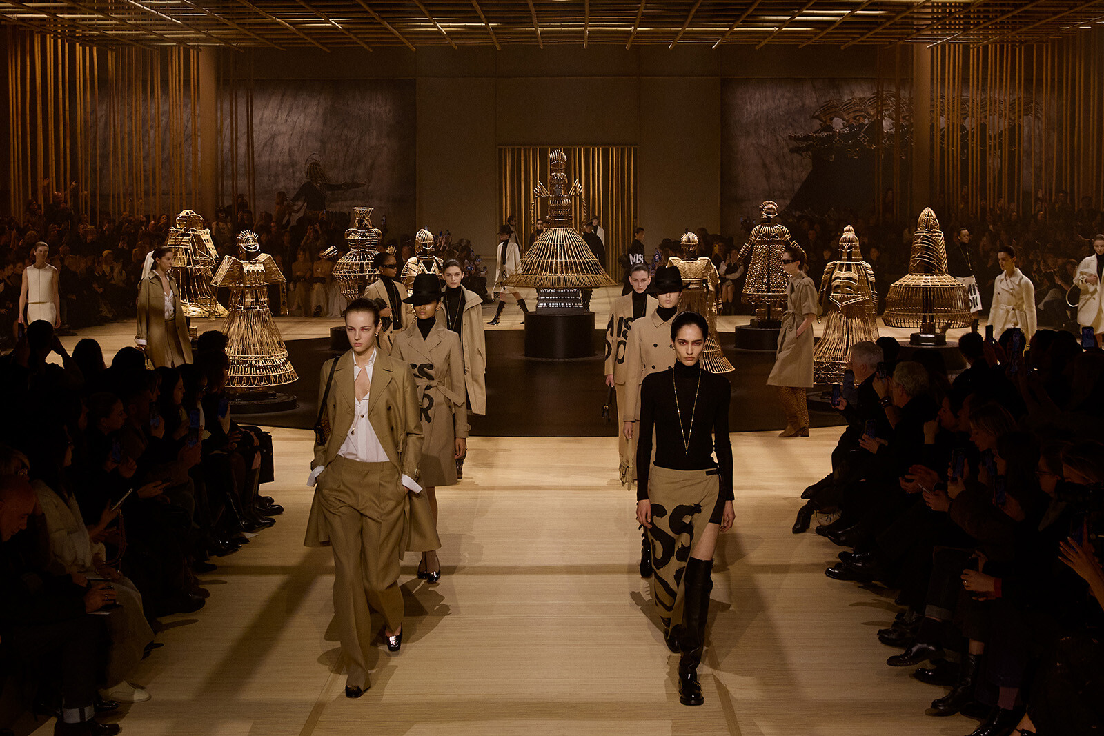 Ода Мисс Диор: в новой коллекции Dior вспоминает, как когда-то изменил моду