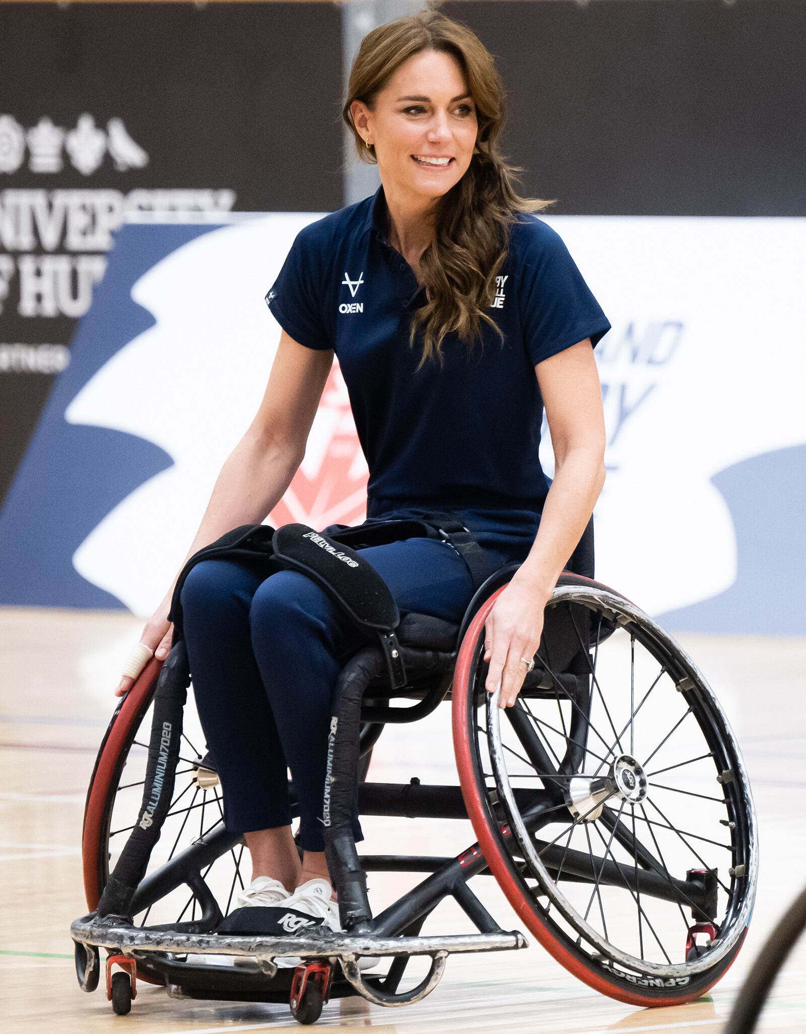 Кейт Миддлтон приняла участие в открытой тренировке по регби на колясках