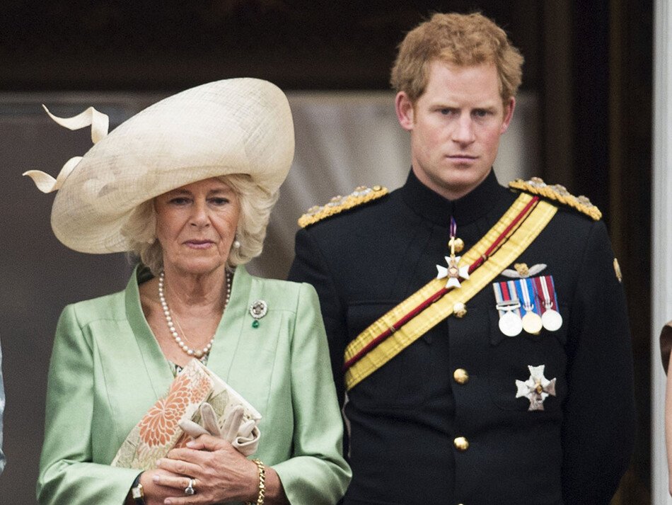Британский сатирический журнал высмеял отказ принца Гарри присутствовать на коронации своего отца &mdash; принца Чарльза