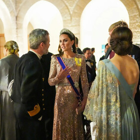 Почему выбор тиары Кейт Миддлтон для королевской свадьбы в Иордании ознаменовал собой новую веху?
