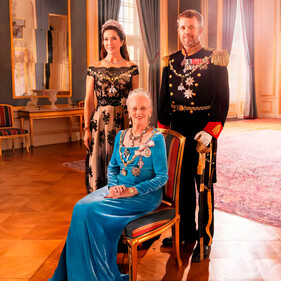 Королева Дании Маргрете отреклась от престола