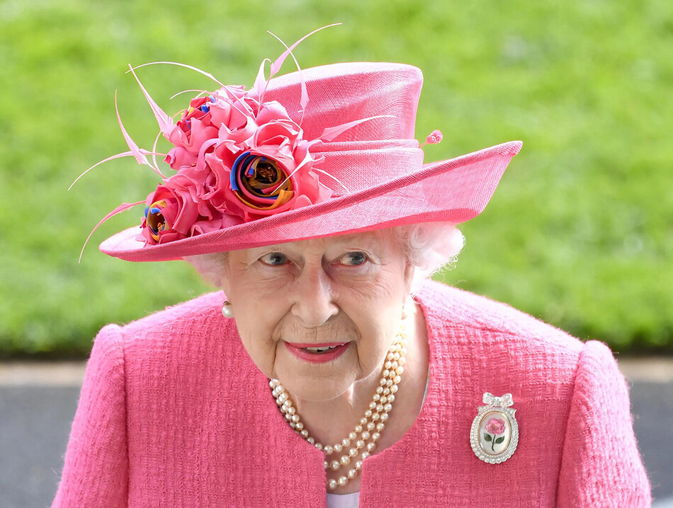 Почему Елизавета II отказывается жить в Букингемском дворце