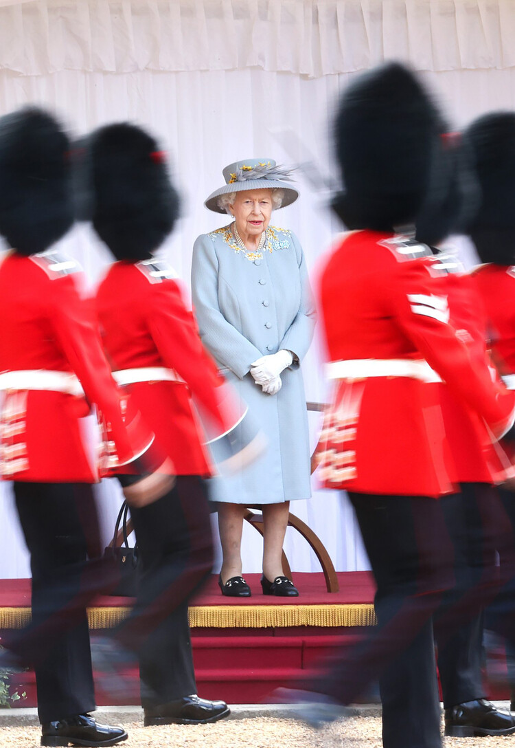 Почему Елизавету II считают последним монархом Великобритании?