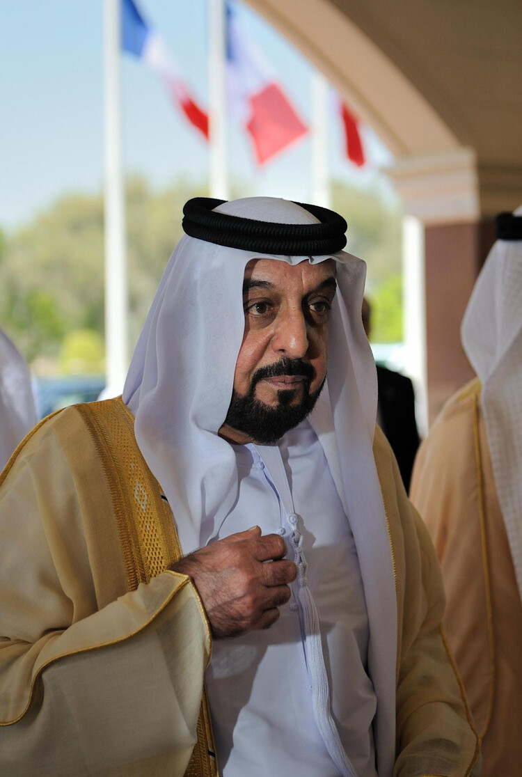 Умер президент ОАЭ Халифа ибн Заид Аль Нахайян, самый богатый правитель в мире