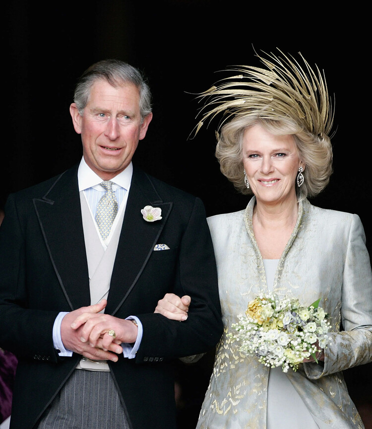 Почему Камилла Паркер Боулз пережила нервный срыв перед своей свадьбой с принцем Чарльзом?