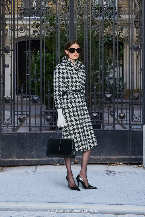 Balenciaga Couture Fall 2025 / Balenciaga Couture коллекция осень 2025