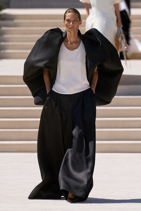 Balenciaga Couture осень–зима 2026 / Balenciaga Couture Fall 2026