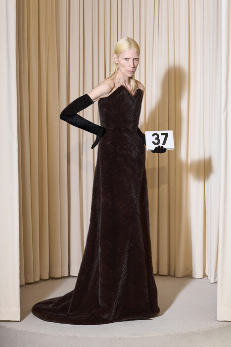 Balenciaga Fall 2024 Couture / Balenciaga Couture осень 2024