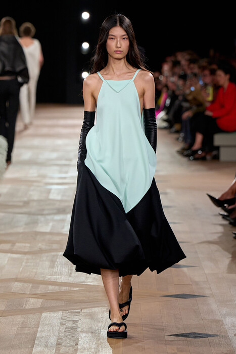 Balenciaga коллекция весна-лето 2026 / Balenciaga Spring-Summer 2026