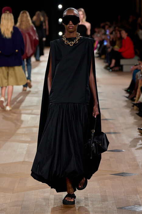 Balenciaga коллекция весна-лето 2026 / Balenciaga Spring-Summer 2026