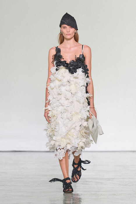 Bottega Veneta коллекция весна-лето 2027 / Bottega Veneta Spring 2027