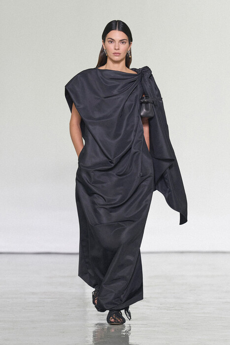 Bottega Veneta коллекция весна-лето 2027 / Bottega Veneta Spring 2027