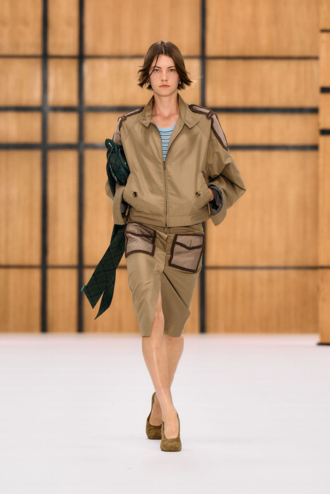 Burberry коллекция весна-лето 2027 / Burberry spring-summer 2027