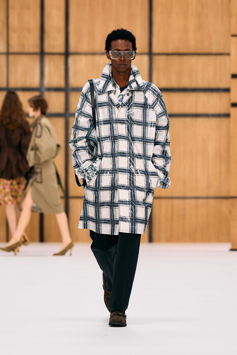 Burberry коллекция весна-лето 2027 / Burberry spring-summer 2027