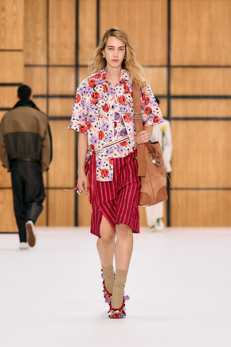 Burberry коллекция весна-лето 2027 / Burberry spring-summer 2027