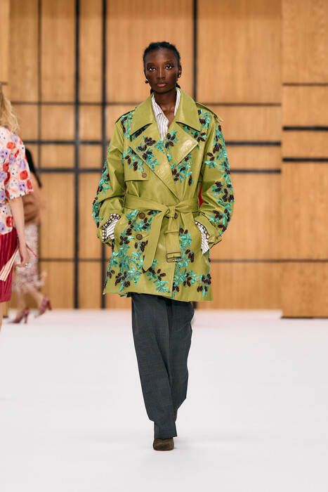 Burberry коллекция весна-лето 2027 / Burberry spring-summer 2027