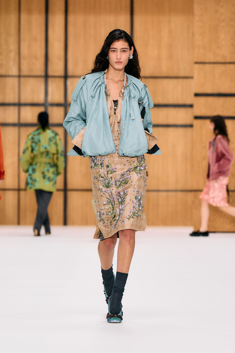 Burberry коллекция весна-лето 2027 / Burberry spring-summer 2027