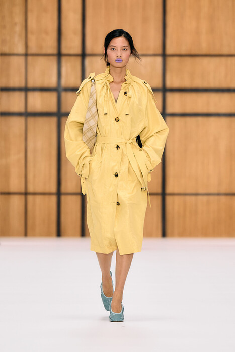 Burberry коллекция весна-лето 2027 / Burberry spring-summer 2027