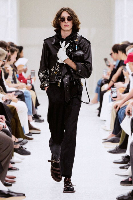 Коллекция Celine menswear весна-лето 2027 / Celine menswear Spring 2027