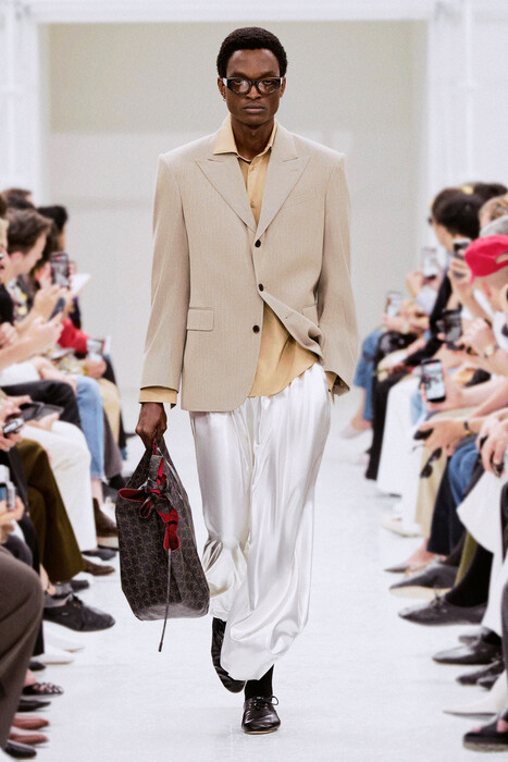 Коллекция Celine menswear весна-лето 2027 / Celine menswear Spring 2027