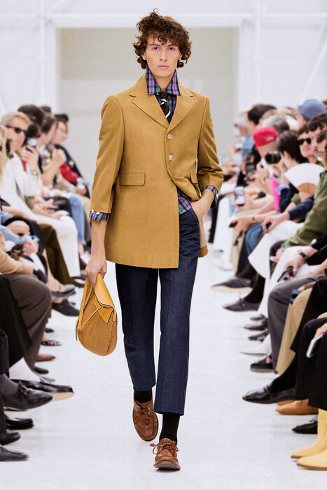 Коллекция Celine menswear весна-лето 2027 / Celine menswear Spring 2027