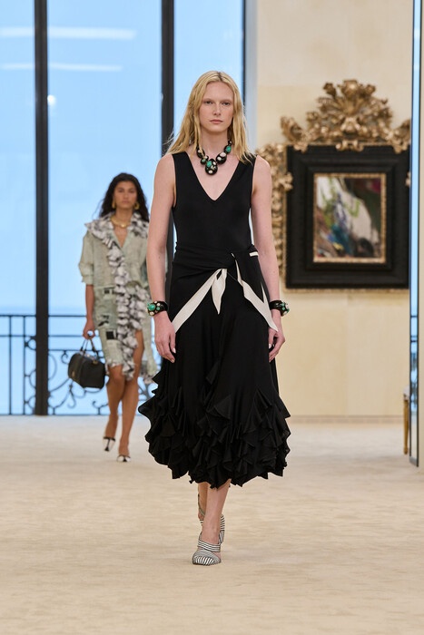 Круизная коллекция Chanel 2027