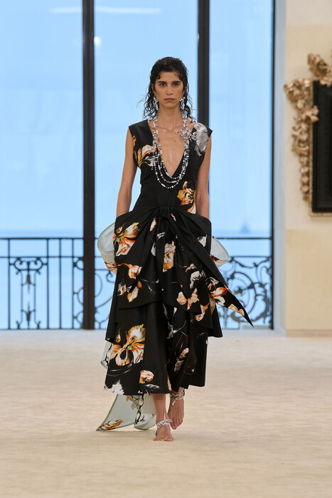 Круизная коллекция Chanel 2027