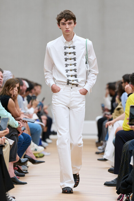 Dior menswear весна-лето 2026 / Dior menswear spring-summer 2026