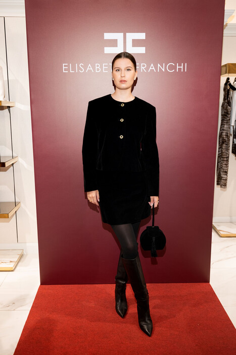 Elisabetta Franchi собрал друзей на предновогодний коктейль в ГУМе