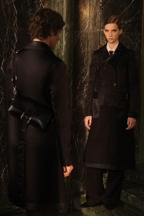 Fendi Resort 2027 Collection / Коллекция Fendi Resort 2027