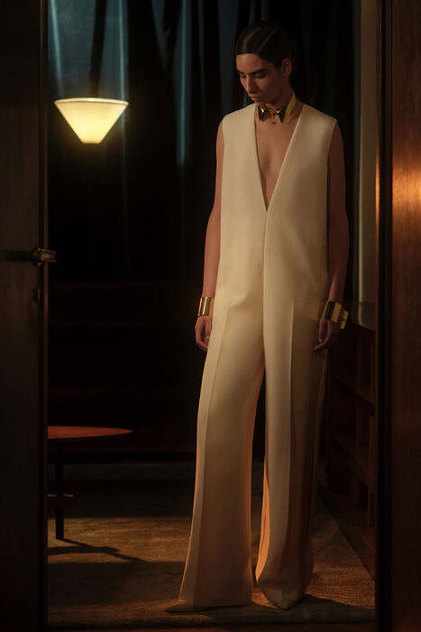 Fendi Resort 2027 Collection / Коллекция Fendi Resort 2027