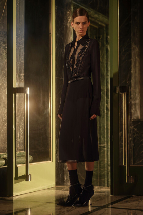 Fendi Resort 2027 Collection / Коллекция Fendi Resort 2027