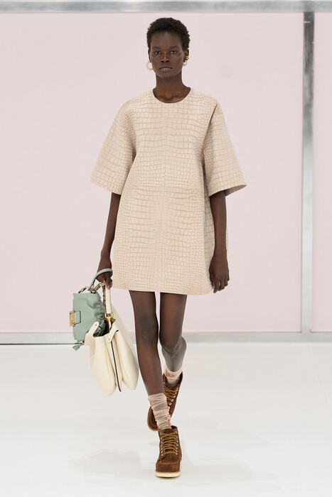 Fendi весна-лето 2025 / Fendi spring-summer 2025