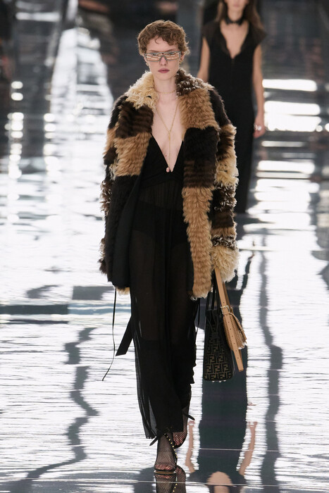 Fendi коллекция весна-лето 2027 / Fendi spring-summer 2027
