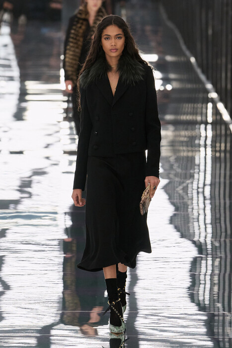 Fendi коллекция весна-лето 2027 / Fendi spring-summer 2027