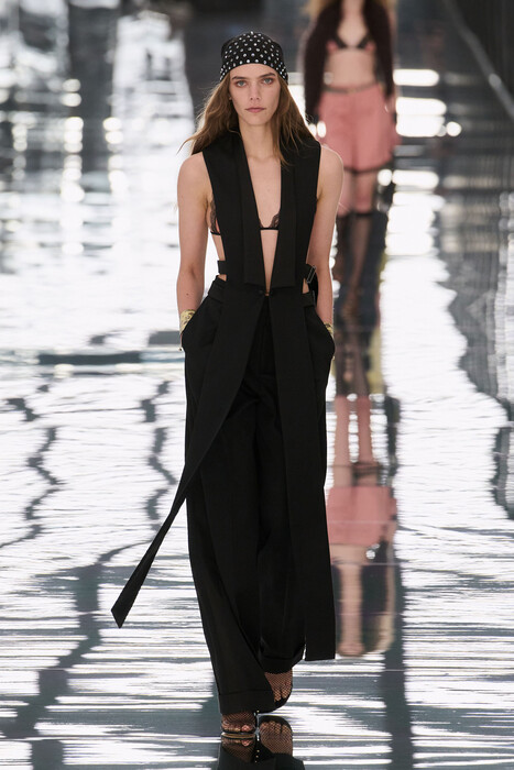Fendi коллекция весна-лето 2027 / Fendi spring-summer 2027
