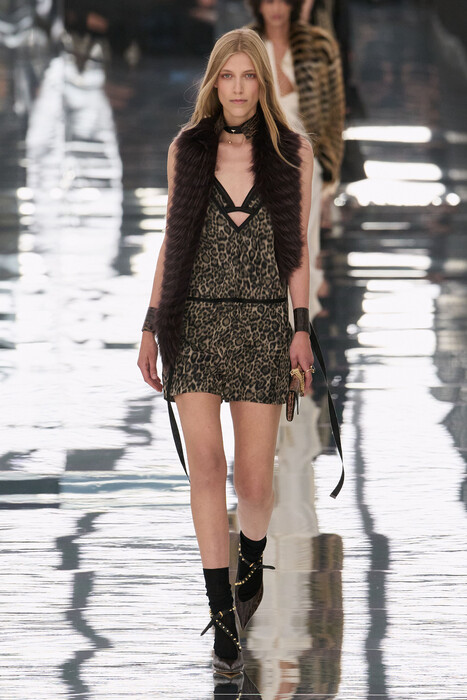 Fendi коллекция весна-лето 2027 / Fendi spring-summer 2027