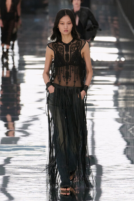 Fendi коллекция весна-лето 2027 / Fendi spring-summer 2027