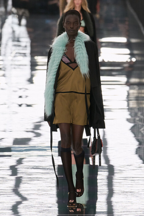 Fendi коллекция весна-лето 2027 / Fendi spring-summer 2027