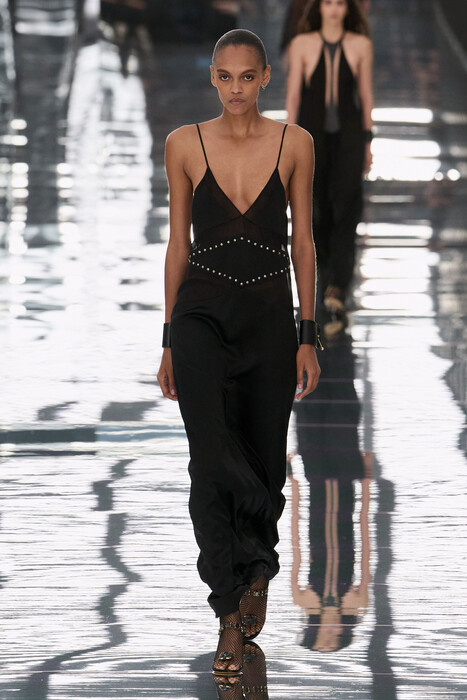 Fendi коллекция весна-лето 2027 / Fendi spring-summer 2027