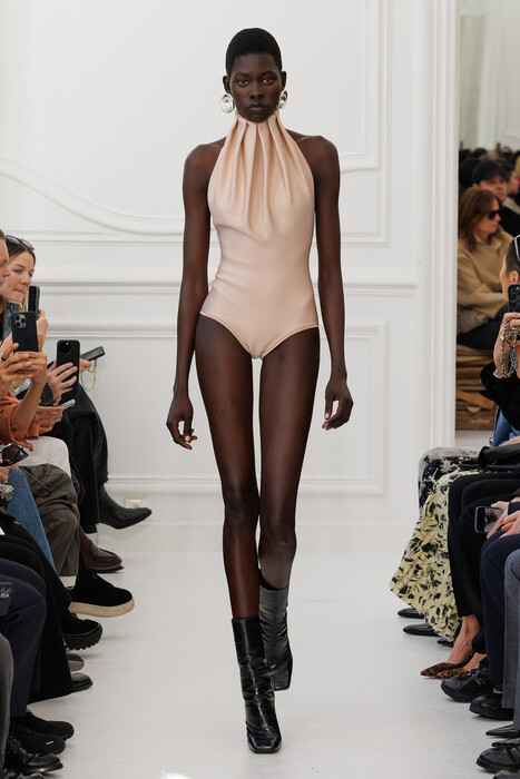 Givenchy осень-зима 2025 / Givenchy Fall 2025