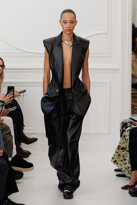 Givenchy осень-зима 2025 / Givenchy Fall 2025