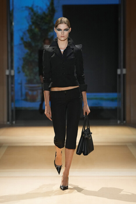 Gucci коллекция весна-лето 2027 / Gucci Spring 2027
