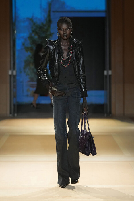 Gucci коллекция весна-лето 2027 / Gucci Spring 2027