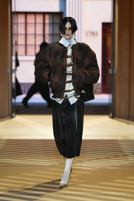 Gucci коллекция весна-лето 2027 / Gucci Spring 2027
