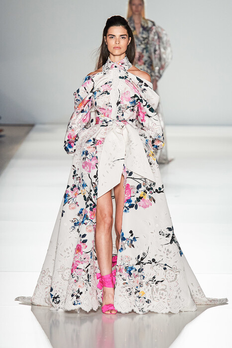 Ralph & Russo Haute Couture весна-лето 2020