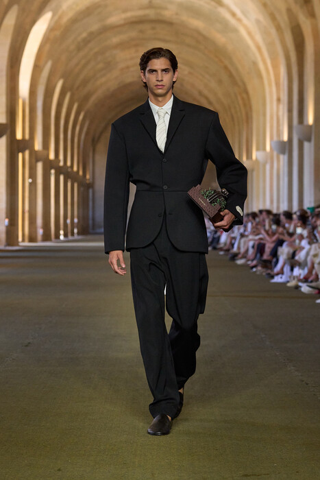 Jacquemus коллекция осень 2025 / Jacquemus Fall 2025