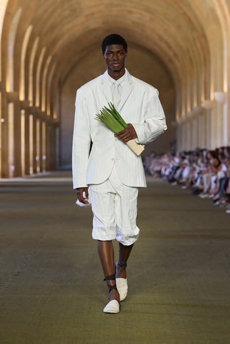 Jacquemus коллекция осень 2025 / Jacquemus Fall 2025